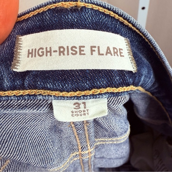 AE 77 High Rise Flare Jeans Size 31 Short - Picture 5 of 8